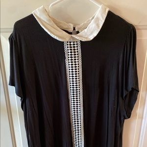 ModCloth black and white collar top
